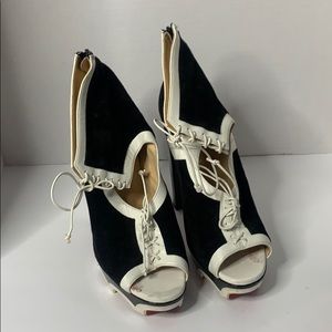 Authentic Christians Louis Vuitton’s